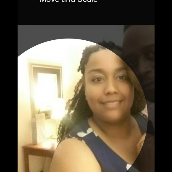 Meet your Posher, Courtney - Picture 1 of 1